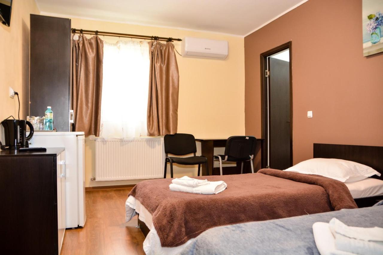 Buget B&B Фокшаны Экстерьер фото